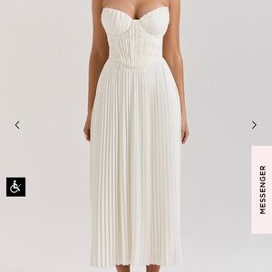 AMORATA HOUSE OF CB DRESS - SIZE MEDIUM (Bigger Cup (D-E)).